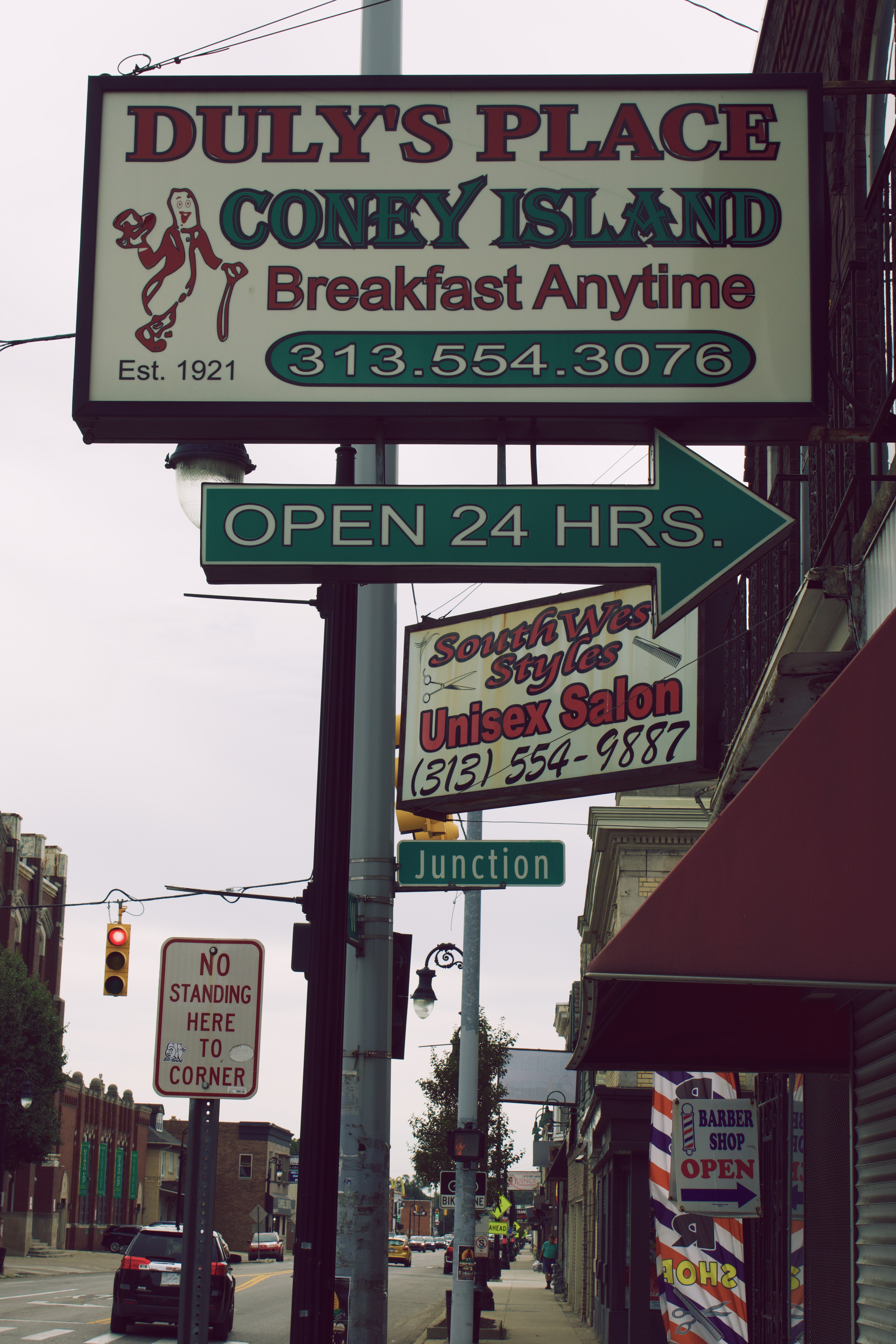 TheConeyIsAnIslandForTheWorkingClass.AmeliaGillis,